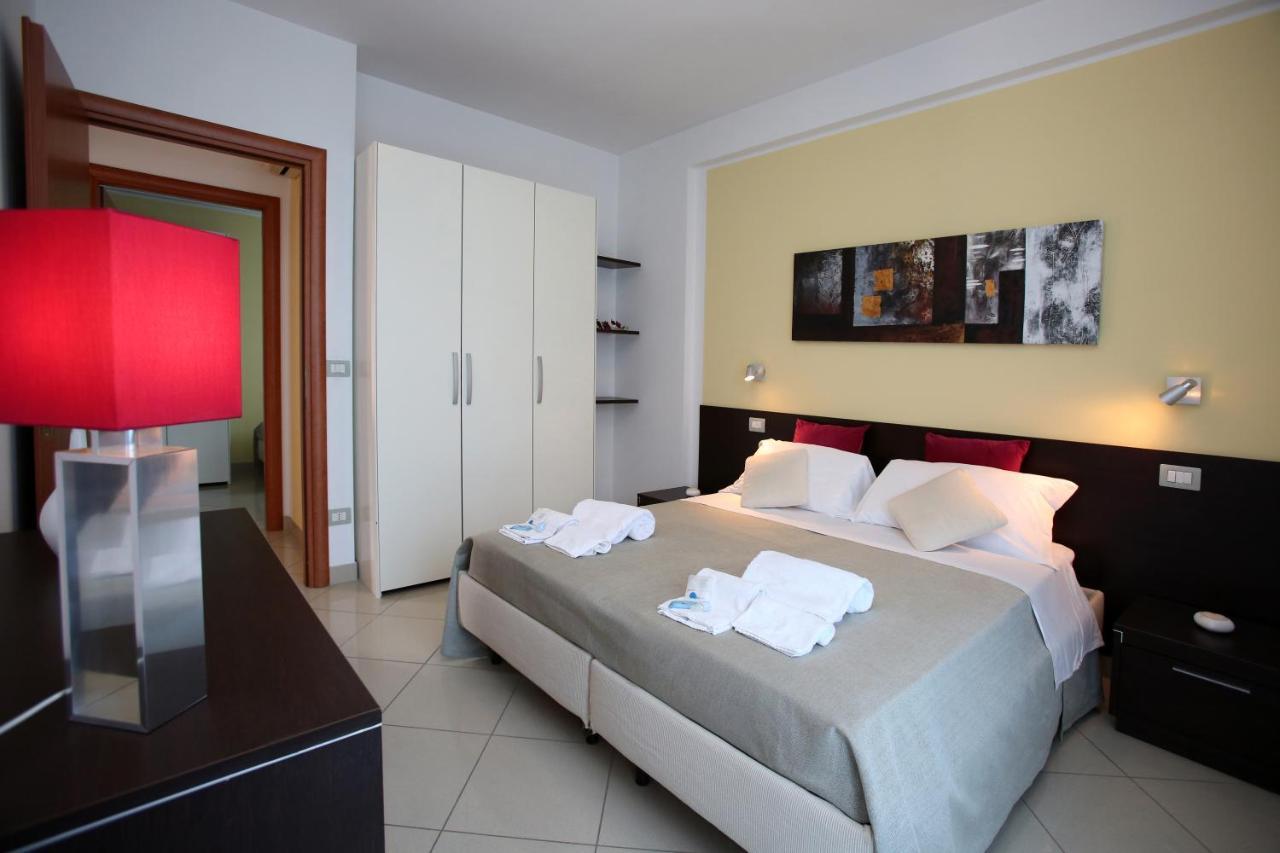 Residence Villaggio Del Sole Termoli Buitenkant foto